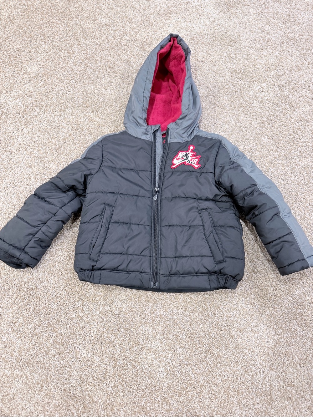 Boys Nike Air Jordan puffer winter jacket coat with hood full zip 3t youth boys